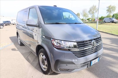Volkswagen Veicoli Commerciali T6.1 Transporter 30 2.0 tdi 150cv kombi Business p.c. dsg7 del 2025 usata a Anzola dell&#039;Emilia