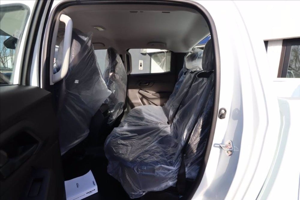 Isuzu D-Max Pick-up nuova a Bologna (10)
