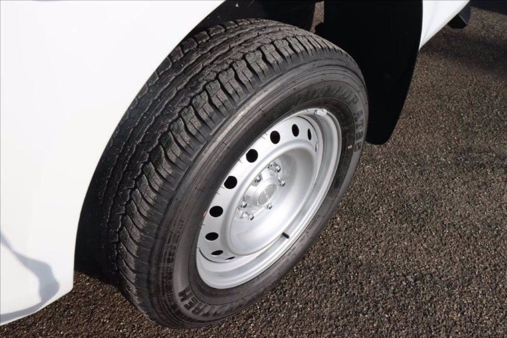 Isuzu D-Max Pick-up nuova a Bologna (12)
