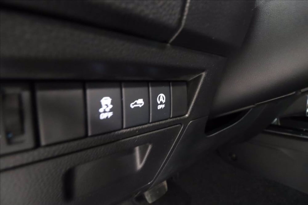 Isuzu D-Max Pick-up nuova a Bologna (15)