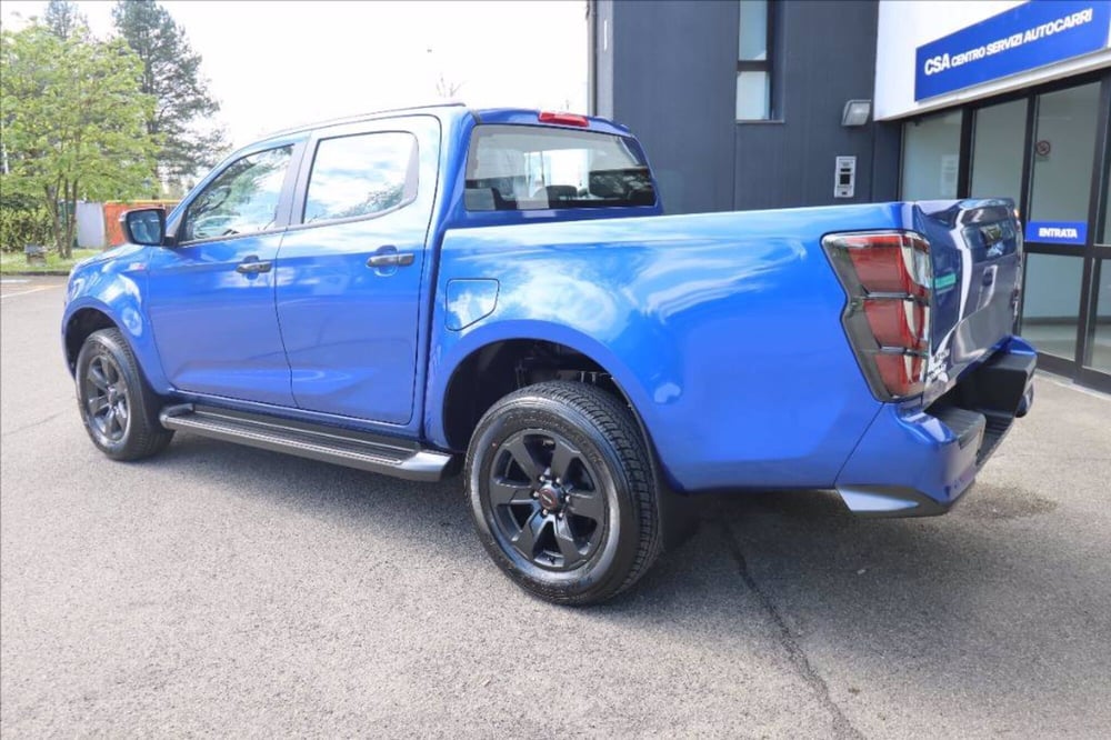 Isuzu D-Max Pick-up nuova a Bologna (6)