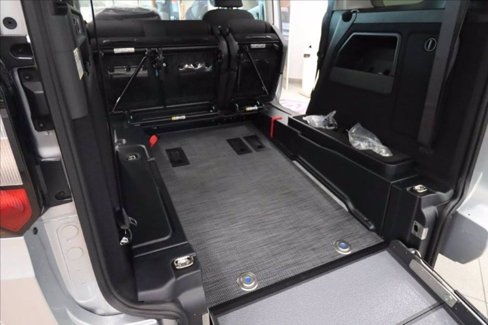 Volkswagen Caddy nuova a Bologna (10)
