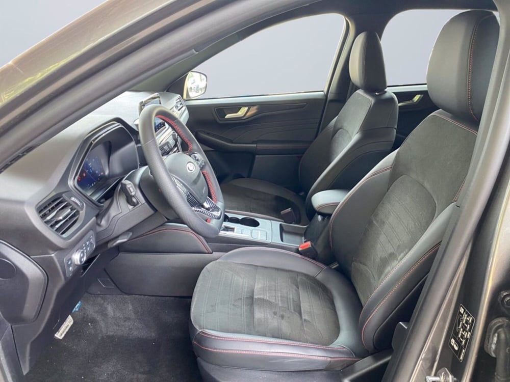 Ford Kuga usata a Milano (9)
