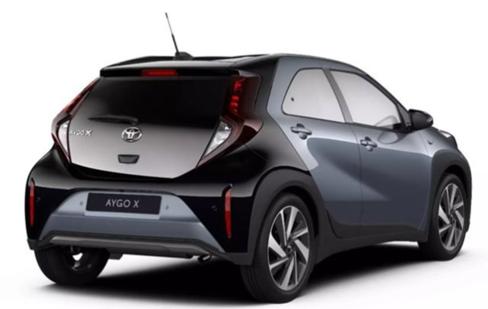 Toyota Aygo X nuova a Roma (2)