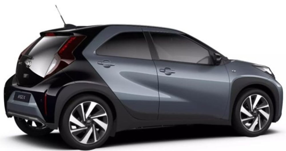 Toyota Aygo X nuova a Roma (3)