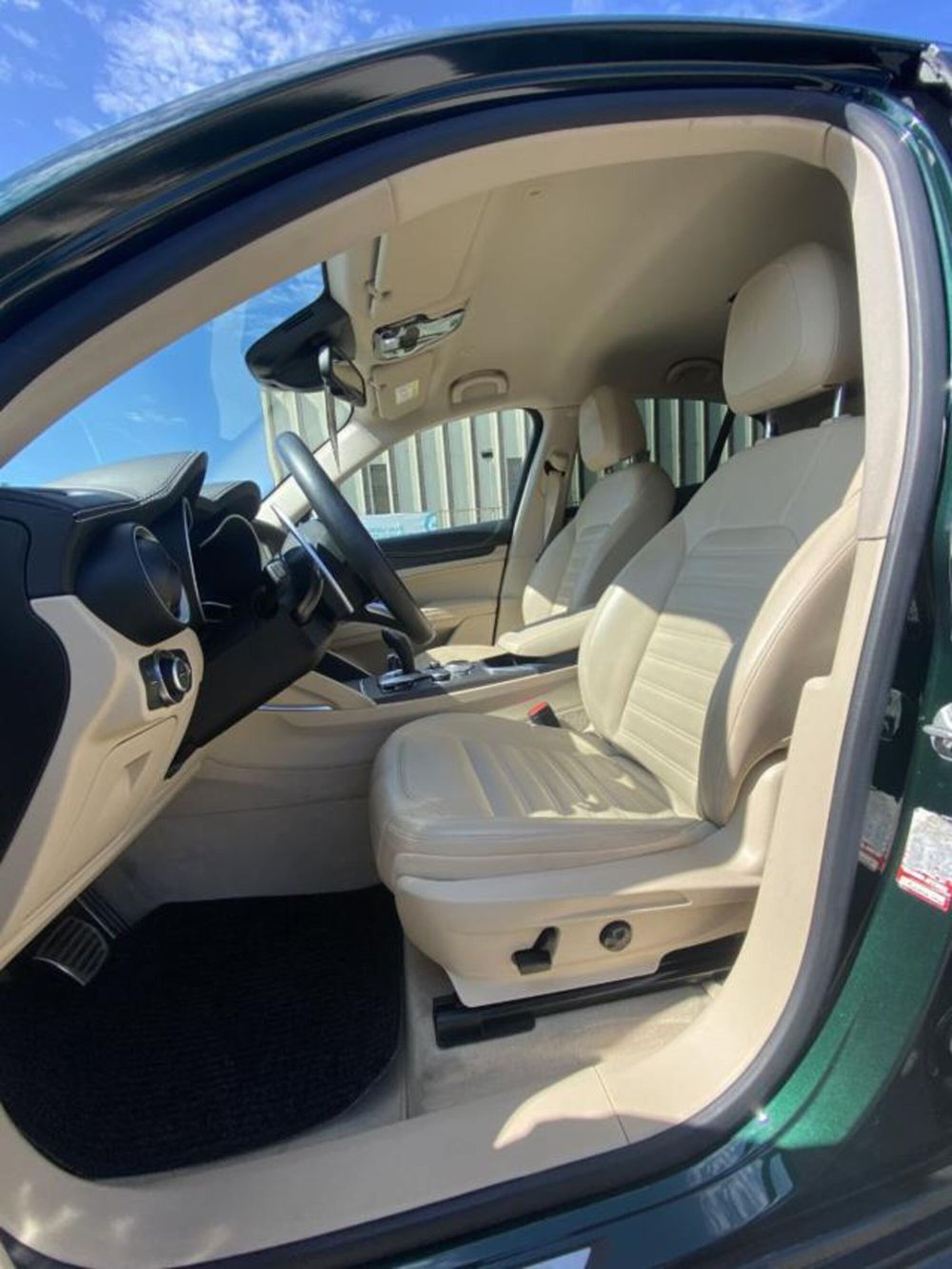 Alfa Romeo Stelvio usata a Firenze (11)
