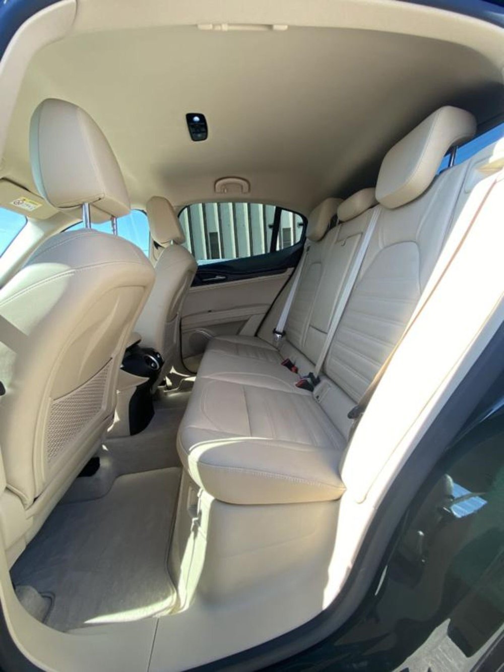 Alfa Romeo Stelvio usata a Firenze (12)