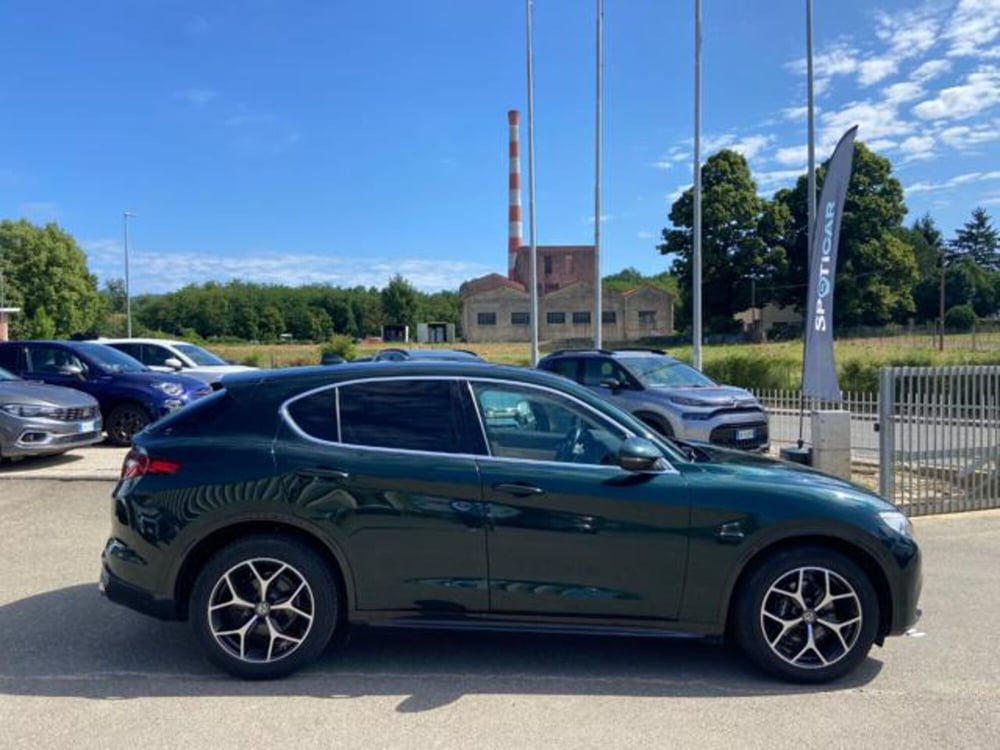 Alfa Romeo Stelvio usata a Firenze (4)