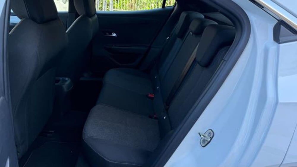 Opel Mokka usata a Roma (15)