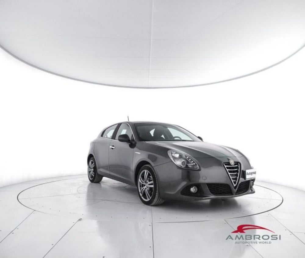 Alfa Romeo Giulietta usata a Perugia (2)