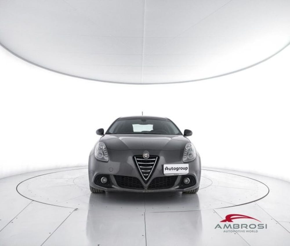 Alfa Romeo Giulietta usata a Perugia (5)