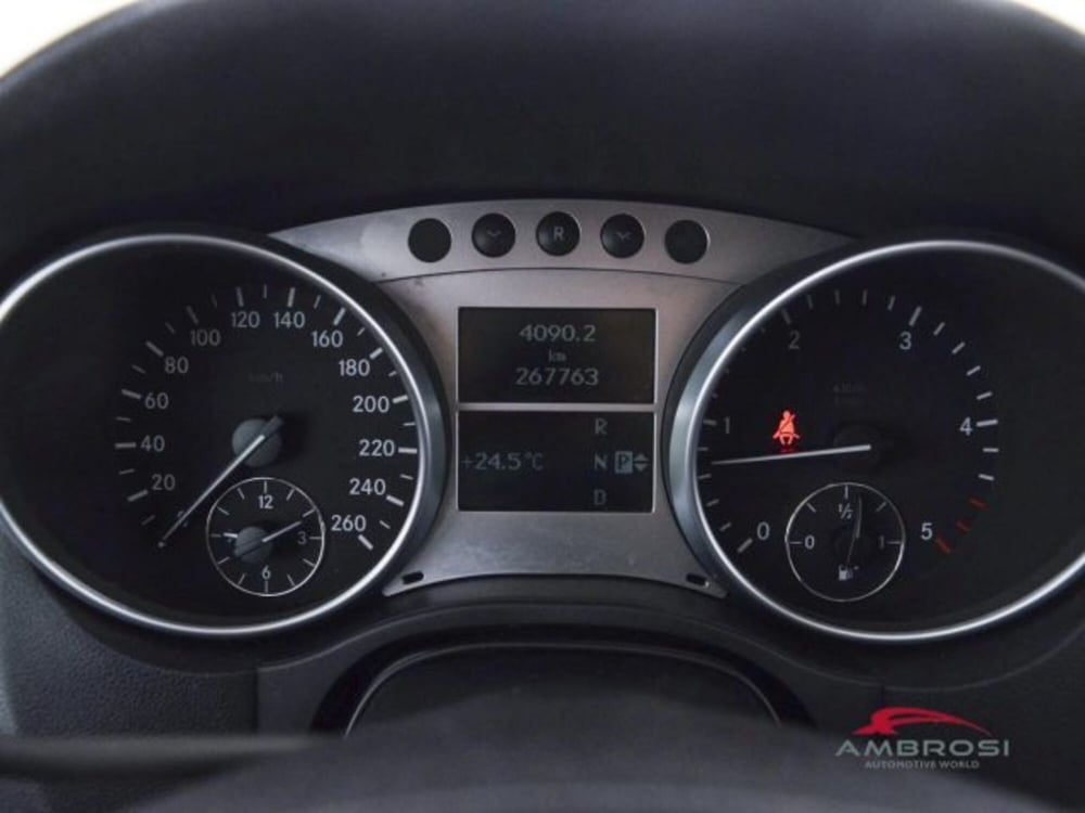 Mercedes-Benz Classe ML usata a Perugia (13)