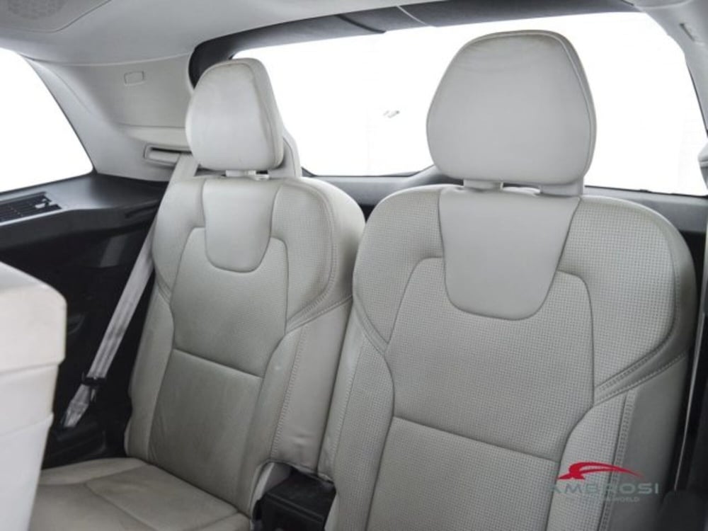 Volvo XC90 usata a Perugia (11)