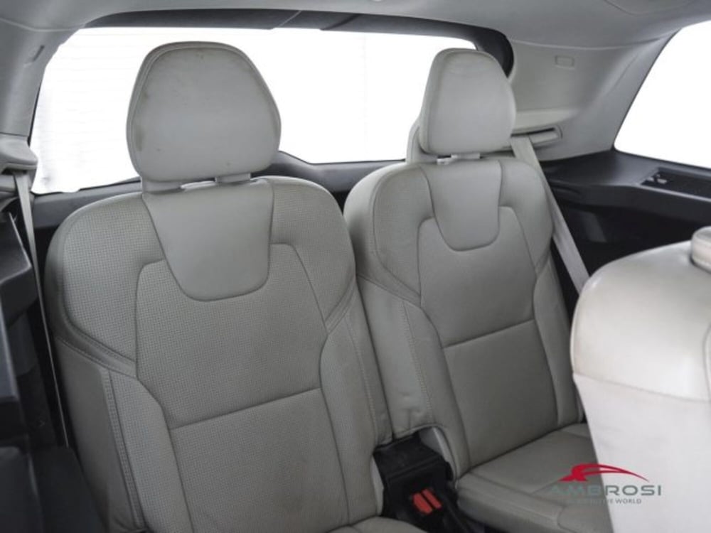 Volvo XC90 usata a Perugia (12)