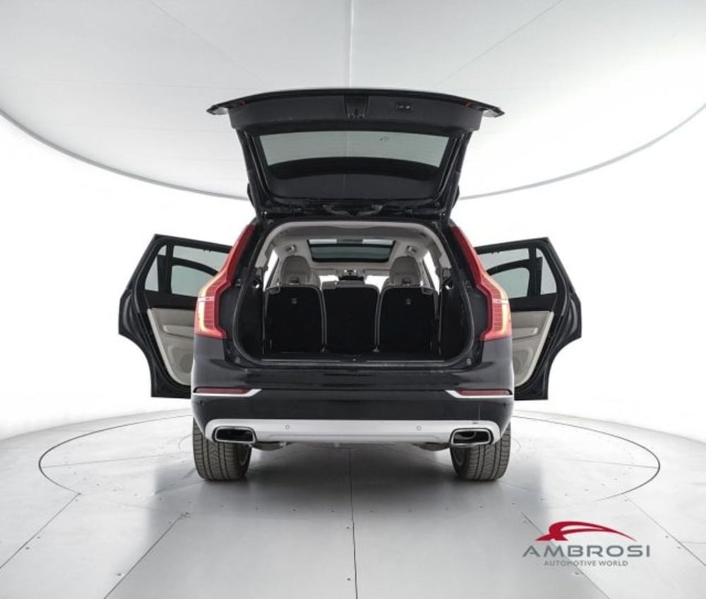 Volvo XC90 usata a Perugia (7)