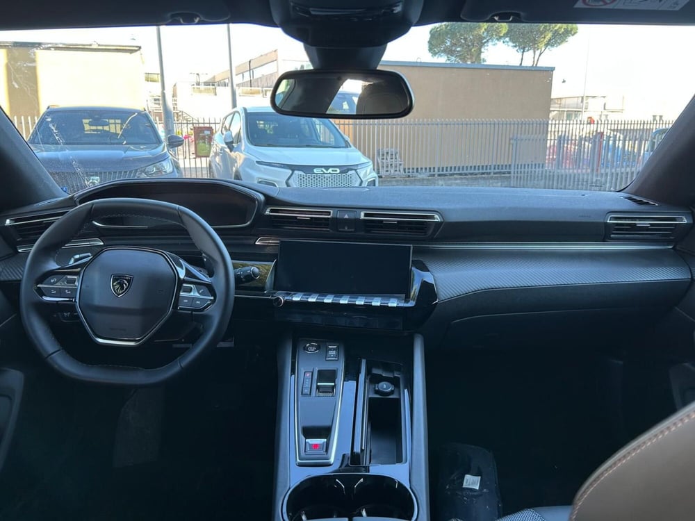 Peugeot 508 SW nuova a Salerno (5)