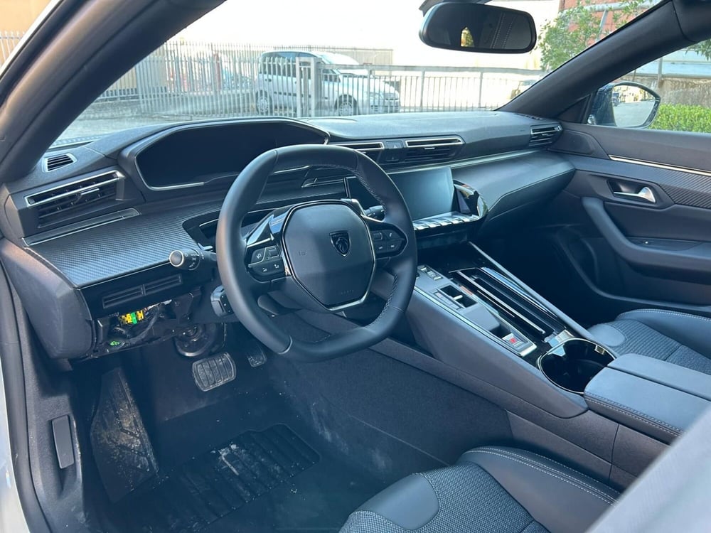 Peugeot 508 SW nuova a Salerno (8)