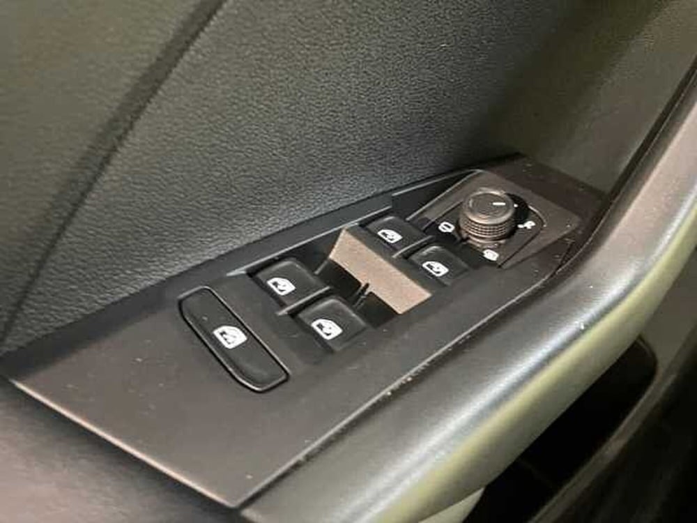 Volkswagen T-Cross usata a Ravenna (20)