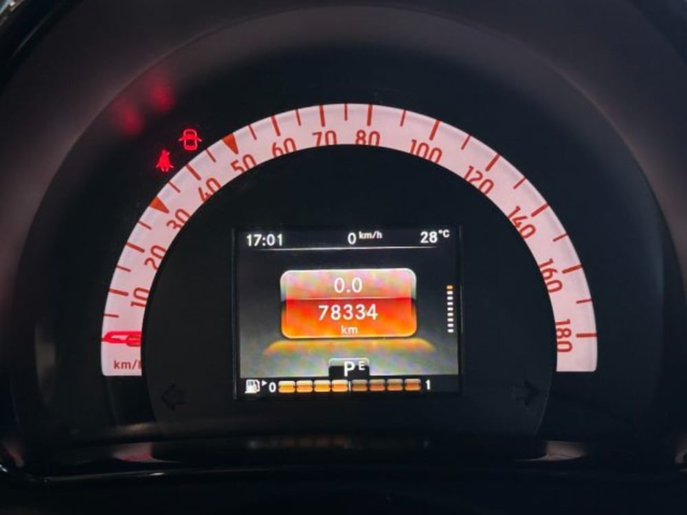 smart Fortwo Cabrio usata a Modena (13)