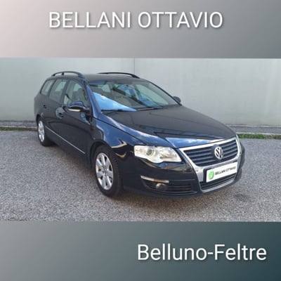 Volkswagen Passat Variant 2.0 TDI DPF Comfortline del 2009 usata a Feltre