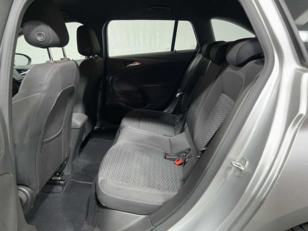Opel Astra Station Wagon usata a Sondrio (11)