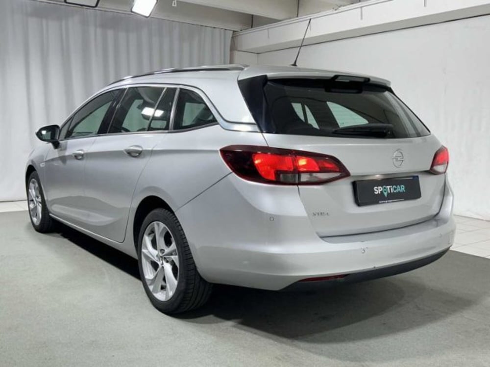 Opel Astra Station Wagon usata a Sondrio (3)