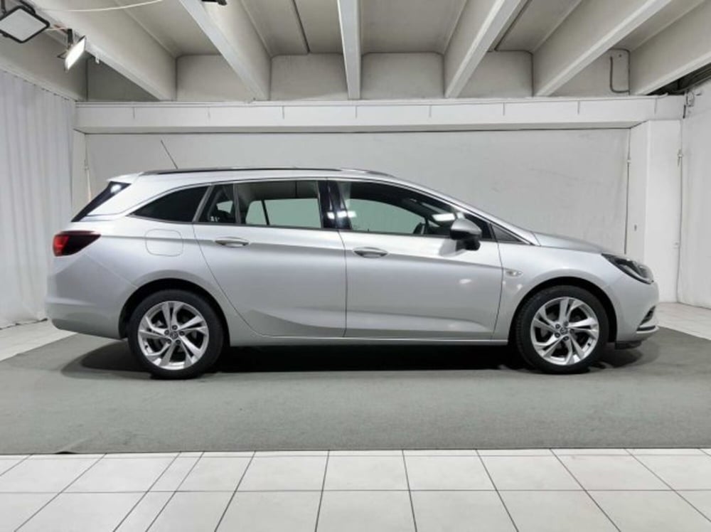 Opel Astra Station Wagon usata a Sondrio (6)
