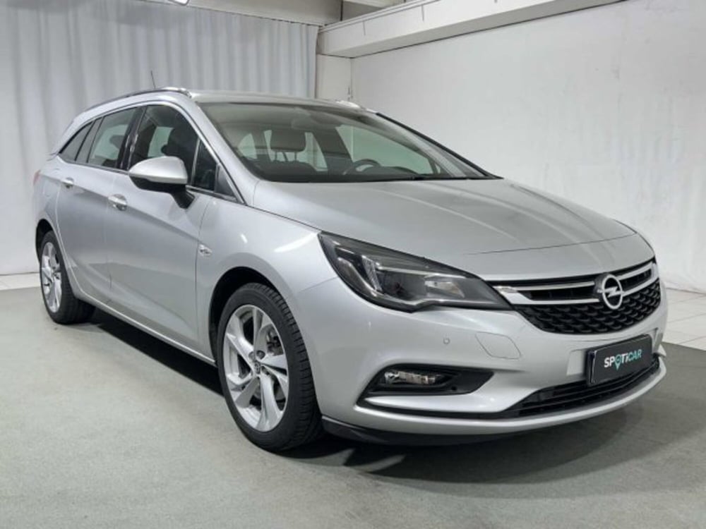 Opel Astra Station Wagon usata a Sondrio (7)