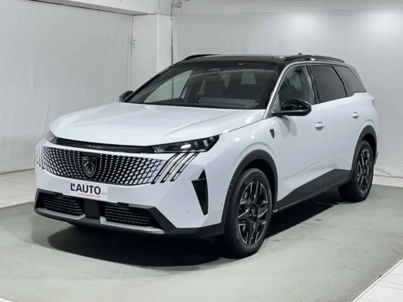 Peugeot 5008 nuova a Sondrio