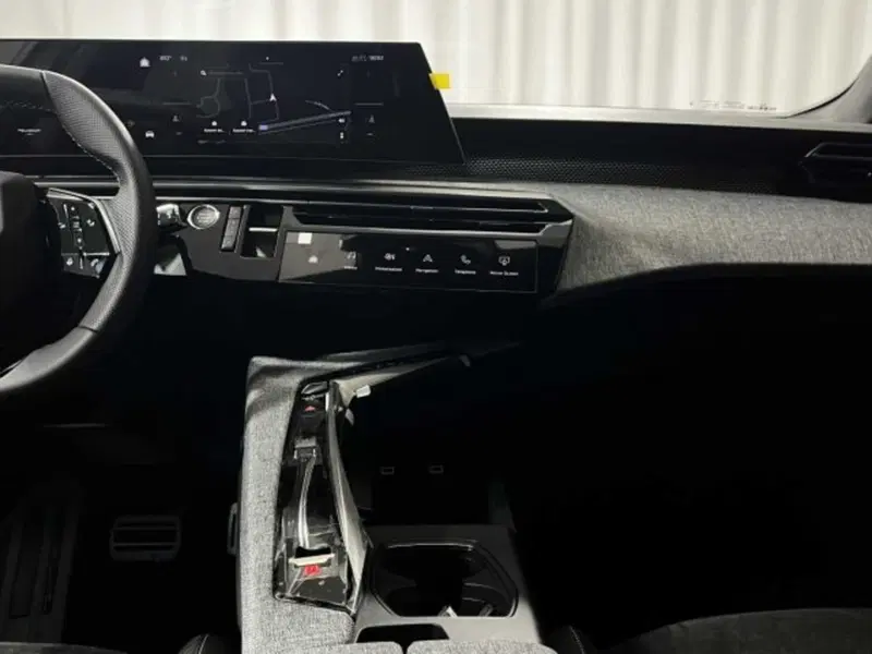 Peugeot 5008 nuova a Sondrio (15)