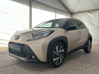 Toyota Aygo X 1.0 Lounge 72cv del 2022 usata a Monza