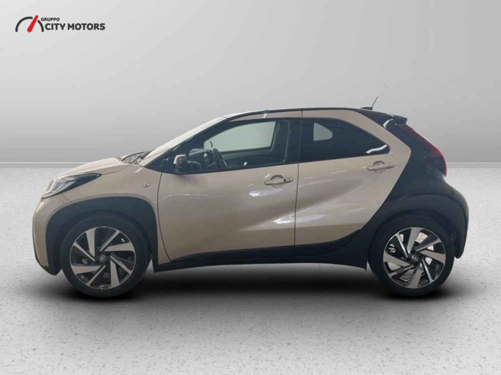 Toyota Aygo X usata a Monza e Brianza (4)