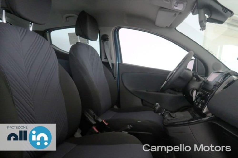 Lancia Ypsilon usata a Venezia (14)