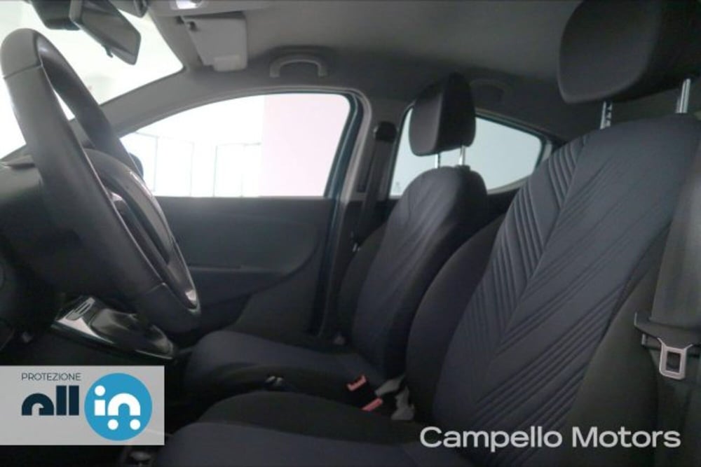 Lancia Ypsilon usata a Venezia (5)