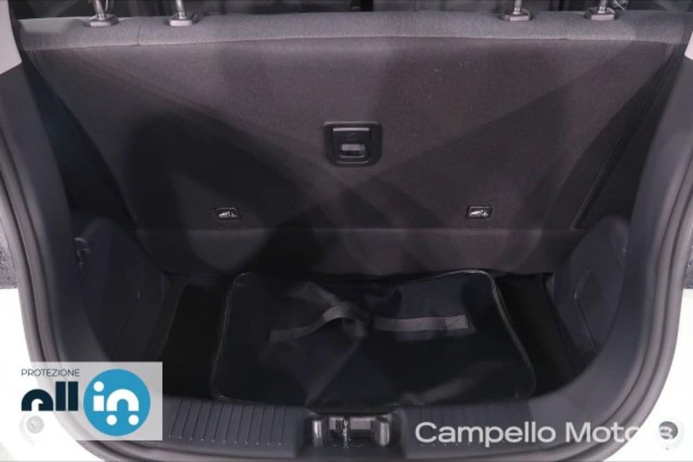 Leapmotor T03 nuova a Venezia (16)