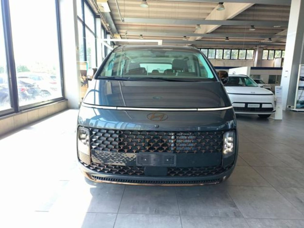 Hyundai Staria nuova a Reggio Emilia (2)