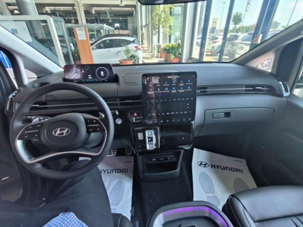 Hyundai Staria nuova a Reggio Emilia (6)