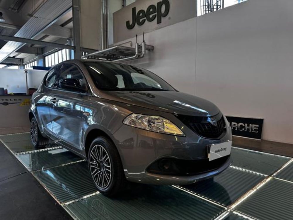 Lancia Ypsilon usata a Reggio Emilia