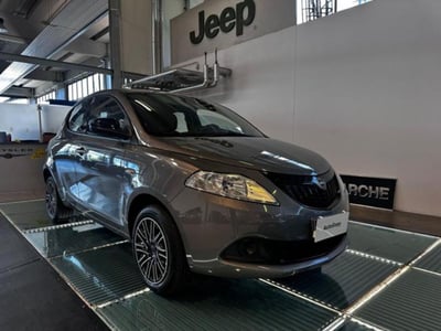 Lancia Ypsilon 1.0 FireFly 5 porte S&amp;S Hybrid Ecochic A. Ferretti del 2024 usata a Reggio nell&#039;Emilia