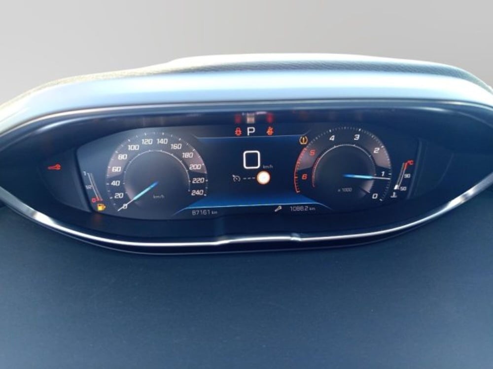 Peugeot 3008 usata a Frosinone (13)