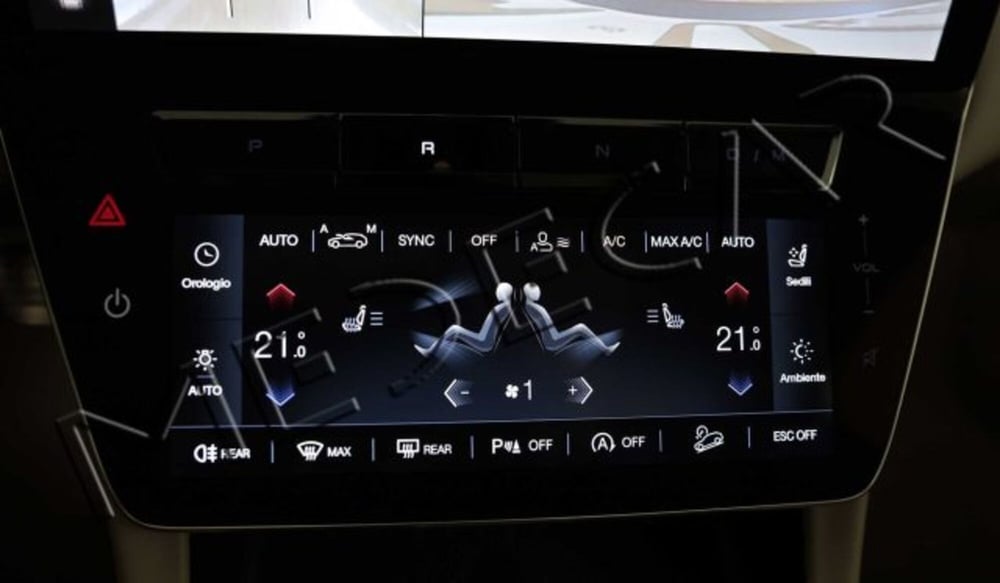 Maserati Grecale usata a Potenza (18)