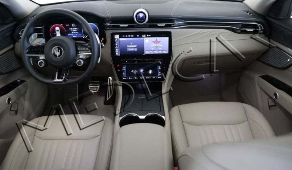 Maserati Grecale usata a Potenza (4)