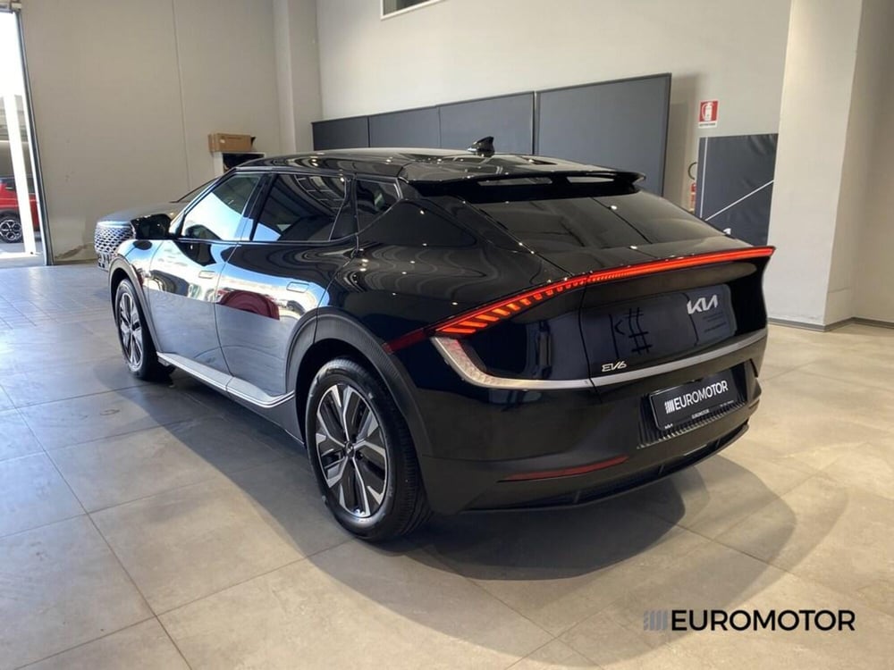 Kia EV6 usata a Bari (9)