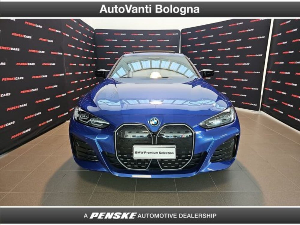 BMW i4 usata a Bologna (8)