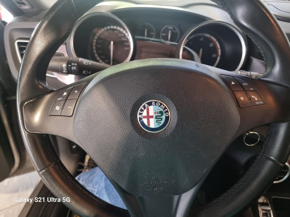 Alfa Romeo Giulietta usata a Alessandria (8)
