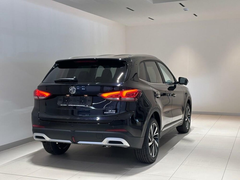 Mg ZS usata a Varese (2)
