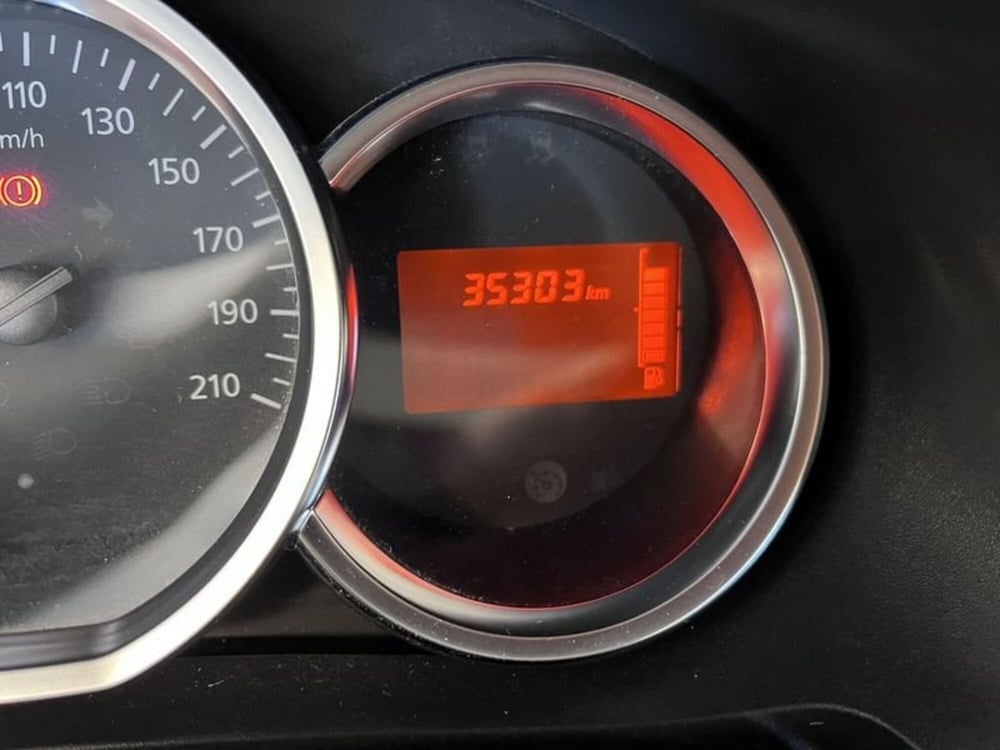 Dacia Lodgy usata a Prato (13)