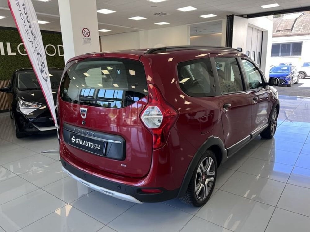 Dacia Lodgy usata a Prato (4)