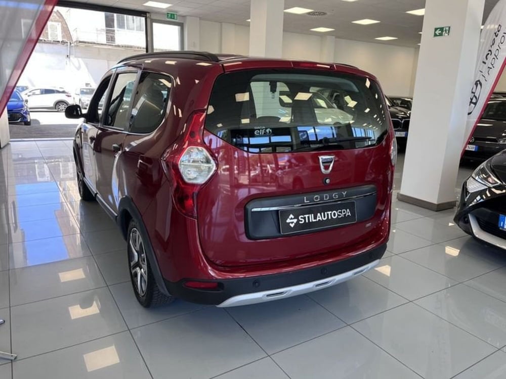 Dacia Lodgy usata a Prato (6)