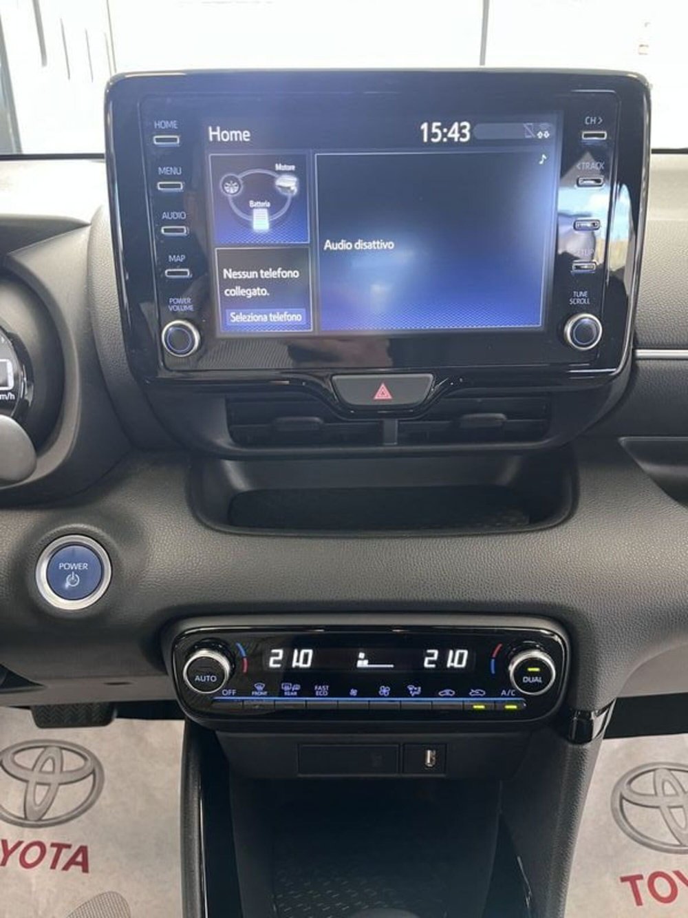Toyota Yaris usata a Prato (11)